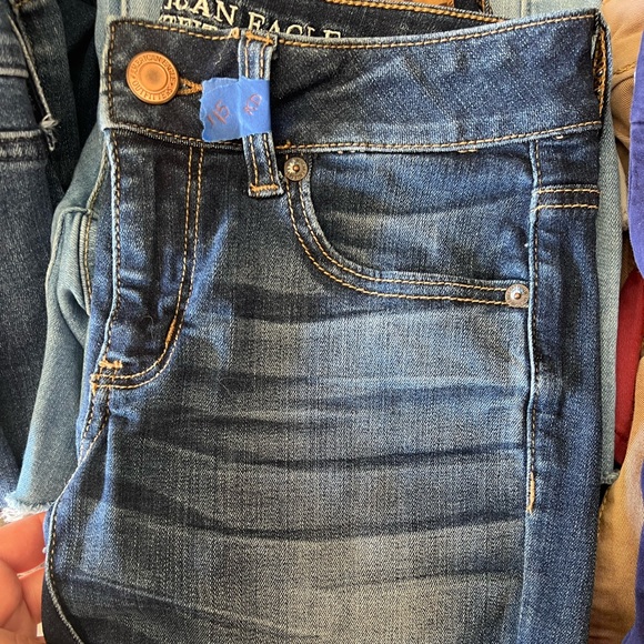 American eagle midi shorts - Picture 2 of 3